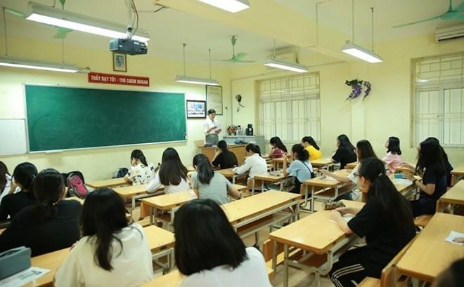 Giáo viên là công chức nghỉ thai sản đánh giá, xếp loại thế nào?