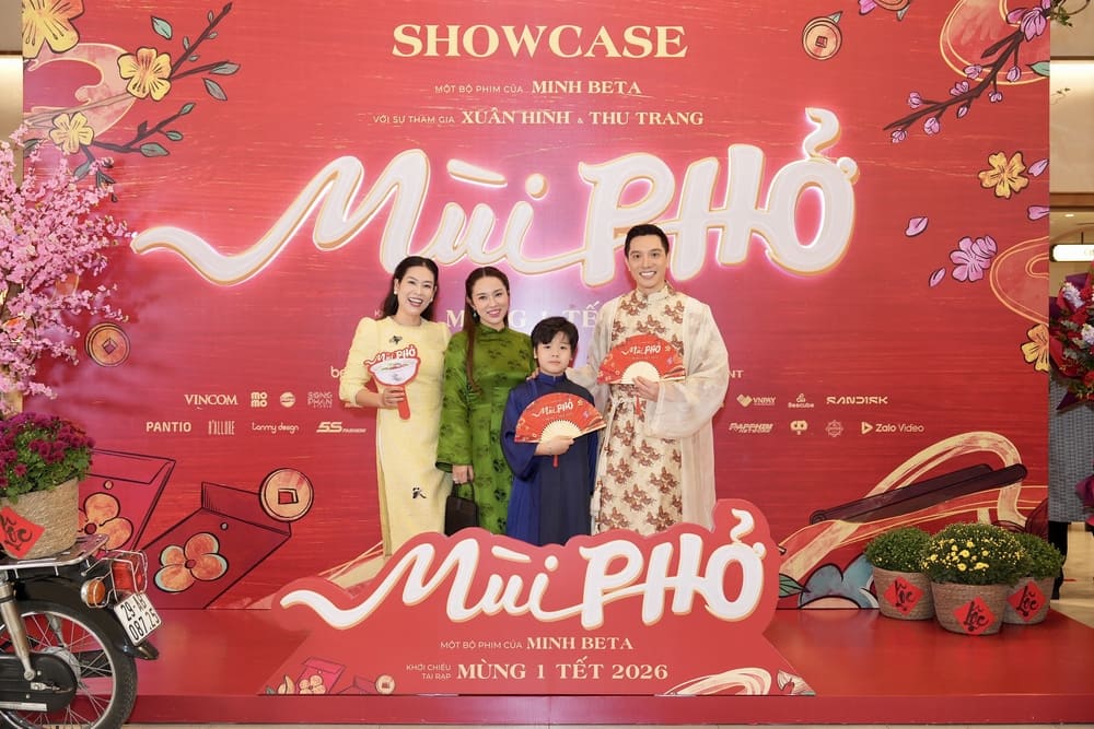 Nữ diễn viên Hà Hương