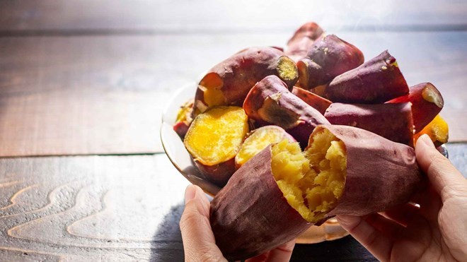 Khó giảm cân bằng khoai lang khi ăn vào buổi sáng vì lý do này