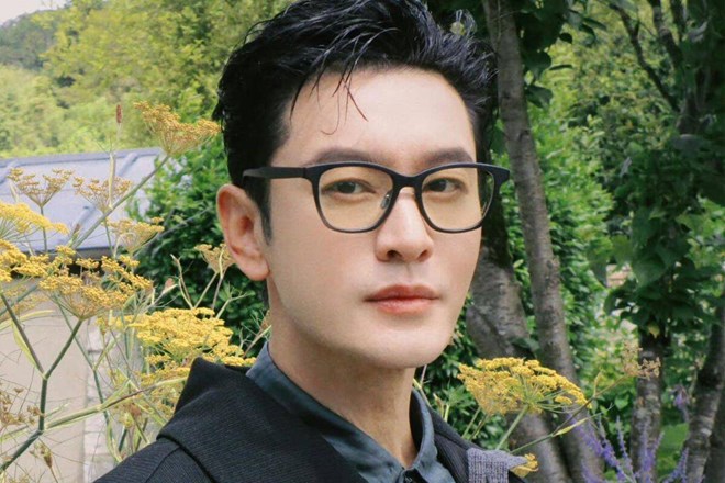 Huỳnh Hiểu Minh vạch trần chiêu trò trên thảm đỏ của nghệ sĩ