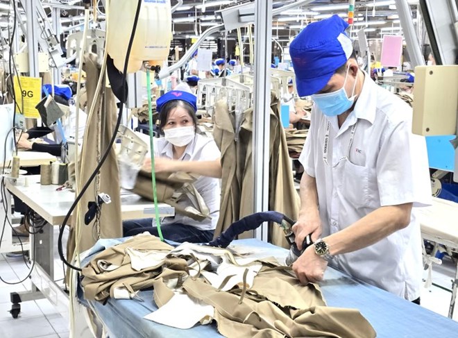 Người lao động là con một có được tạm hoãn nhập ngũ không?