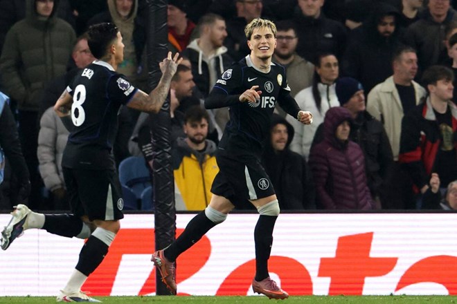 Chiến thắng bản lề của Chelsea trước Aston Villa