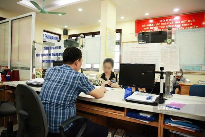 Hỗ trợ 5.000.000 đồng với cán bộ, công chức khi được cử làm việc tại đâu?