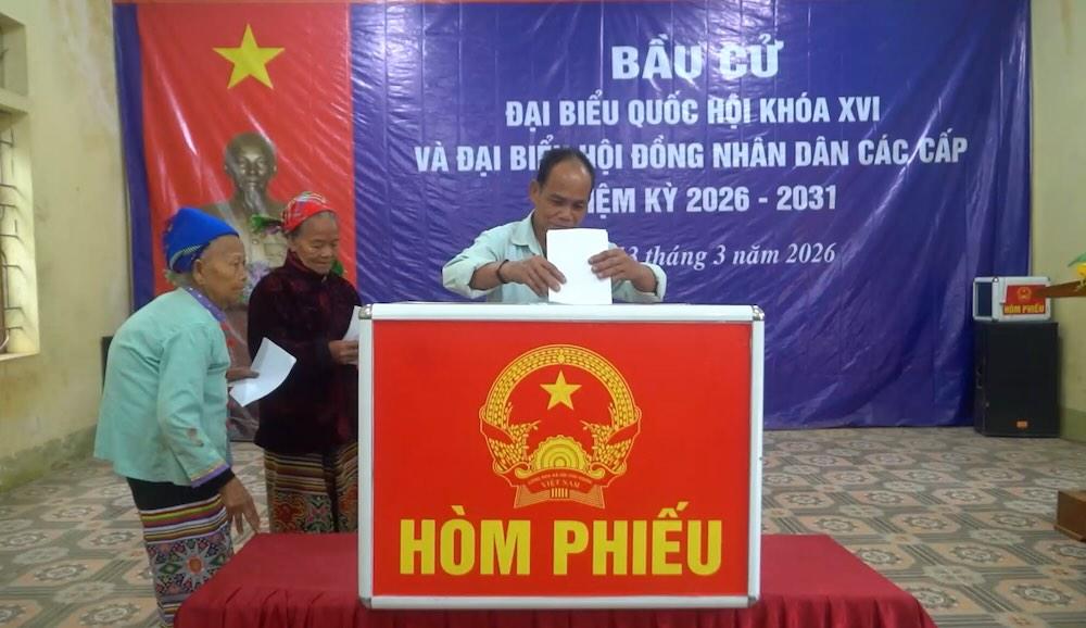 Theo Ủy ban Bầu cử tỉnh Nghệ An, tỉ lệ cử tri trên địa bàn đi bỏ phiếu bầu cử đại biểu Quốc hội khóa XVI và đại biểu HĐND các cấp nhiệm kỳ 2026-2031 đạt 99,86%. Ảnh: Quang Đại