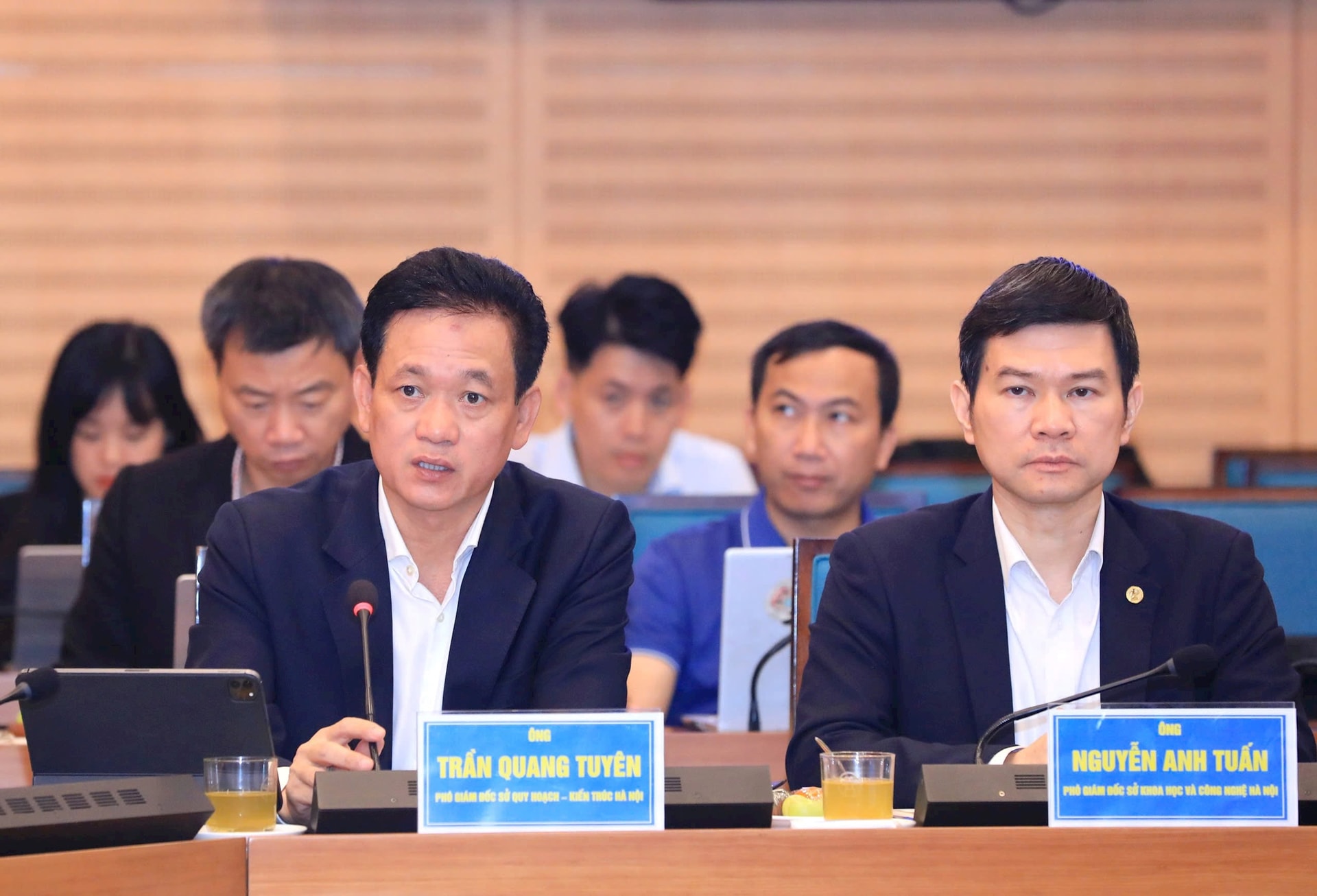 Phó Giám đốc Sở Quy hoạch - Kiến trúc Trần Quag Tuyên phát biểu. Ảnh: Đình Hiêp