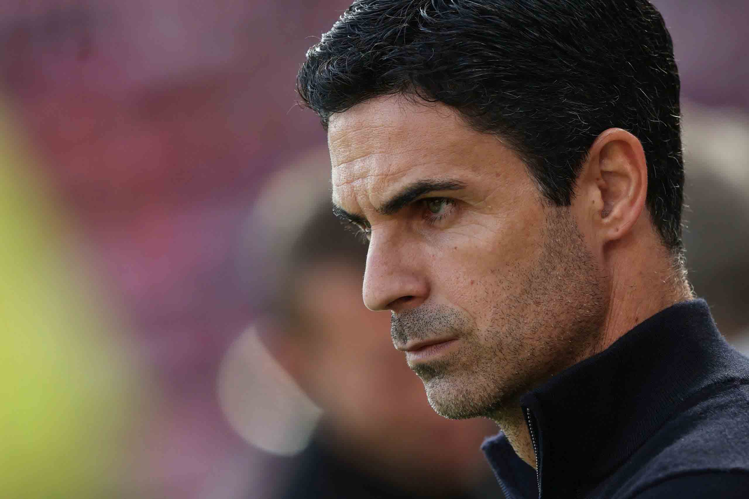 Mikel Arteta vẫn còn non kinh nghiệm so với người thầy của mình.  Ảnh: AFP