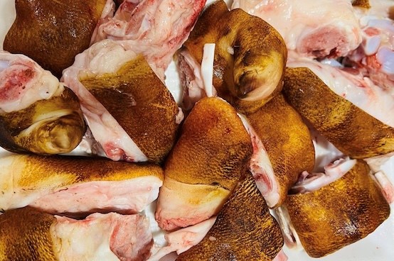 Bổ sung collagen từ móng giò: Nên chú ý gì?