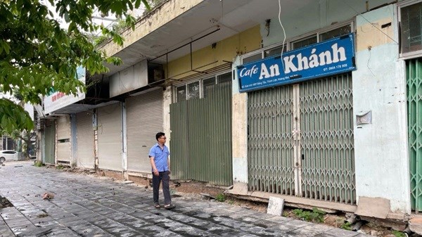 Chung cư tái định cư bỏ hoang tầng 1, gây lãng phí ở Hà Nội