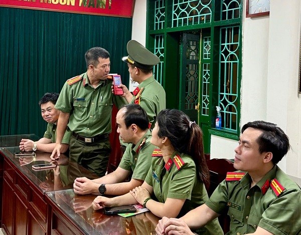 Kiểm tra điều lệnh Công an, Cảnh sát làm nhiệm vụ lễ Giỗ Tổ