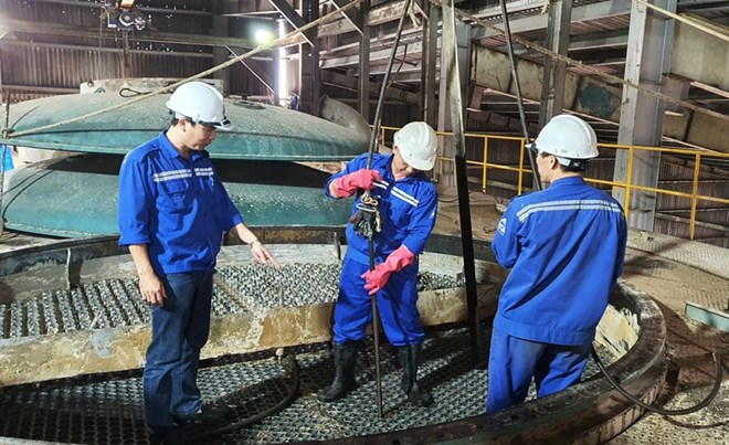 Thi đua sáng tạo tối ưu sản xuất, làm lợi hàng tỉ đồng