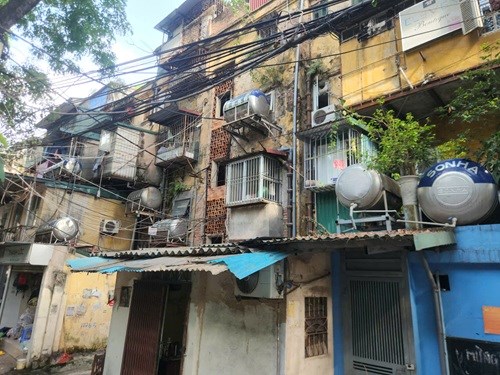 Hà Nội chuyển đổi chung cư cũ: Ưu tiên quyền lợi người dân, an sinh xã hội