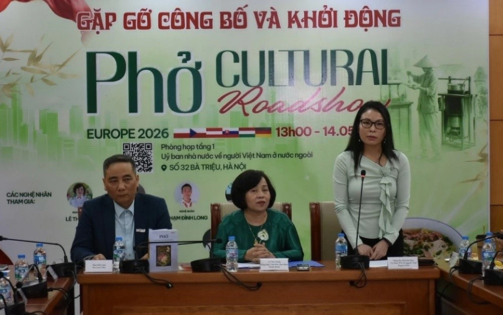 Ban tổ chức giới thiệu về chương trình Phở Culture Roadshow Europe 2026. Ảnh: Dương Tiêu 1phooo1.jpg