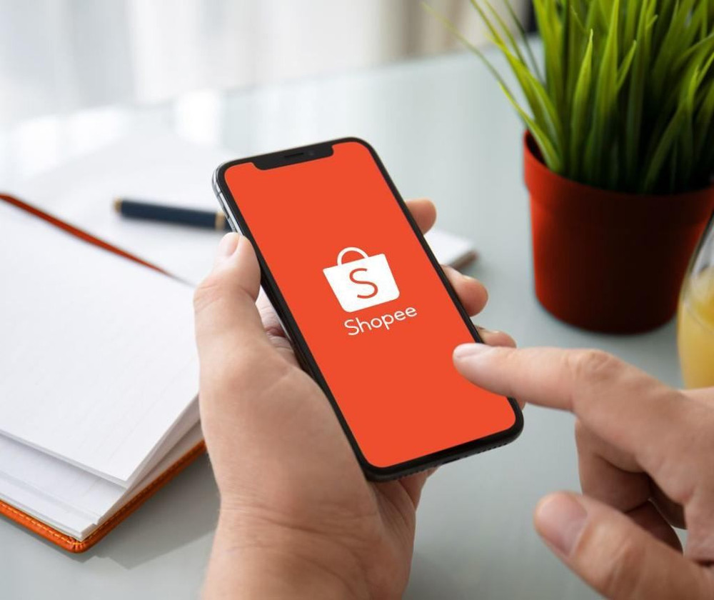 shopee-la-gi-cua-nuoc-nao-cac-cap-nhat-moi-nhat-ve-shopee-1-320e319b2733490caf38ac0ad335813b.jpg