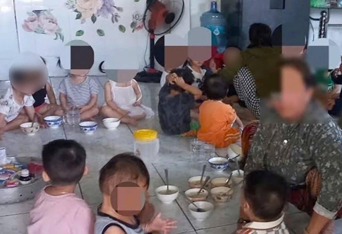 Nhóm trẻ Mầm Xanh trước khi giải thể. Ảnh: Phạm Duy