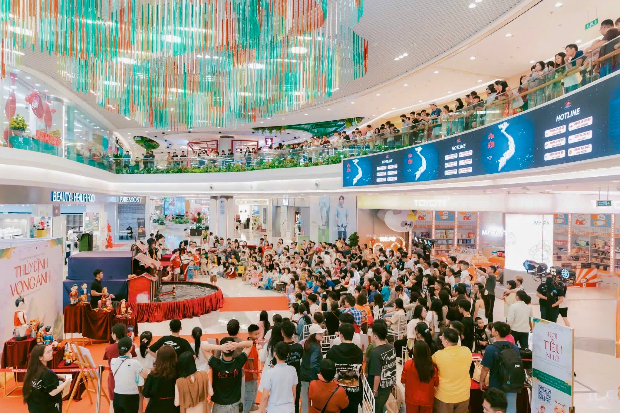 di-san-mega-mall.jpg