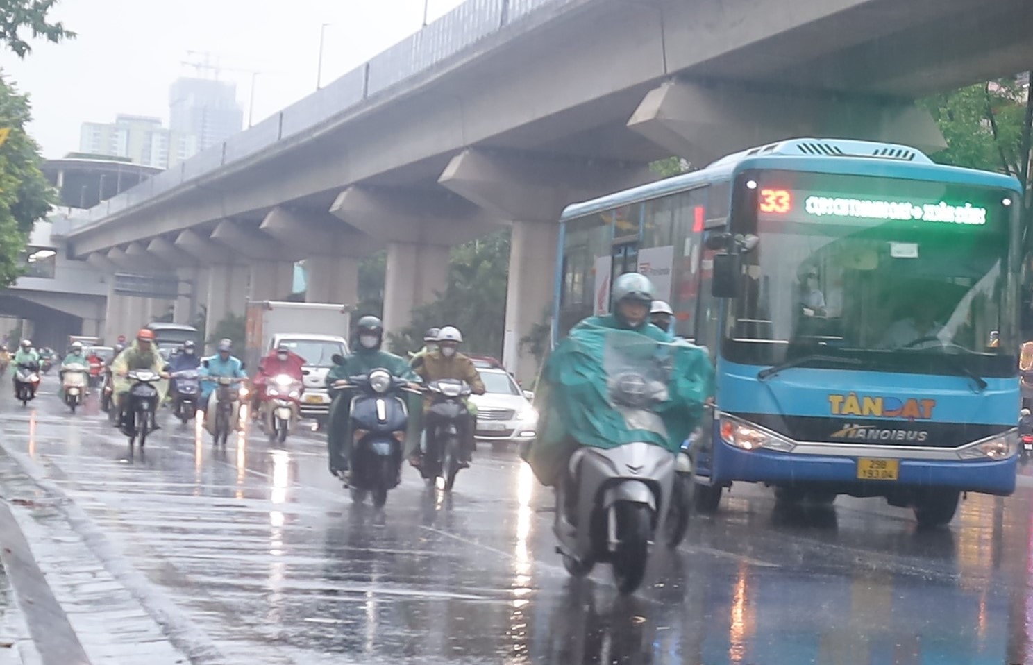ha-noi-mua-to.jpg