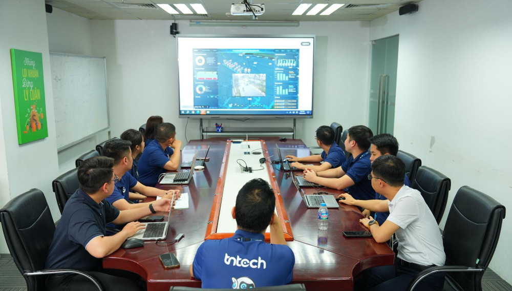 TNTech đang đưa AI vào nhiều giải pháp công nghệ, hỗ trợ giải quyết các vấn đề vận hành trong doanh nghiệp. TNTech đang đưa AI vào nhiều giải pháp công nghệ, hỗ trợ giải quyết các vấn đề vận hành trong doanh nghiệp.