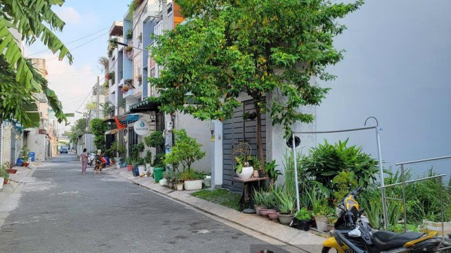 Từng là phân khúc được săn đón nhờ mức giá "vừa túi tiền" hơn so với nhà mặt phố, nhà trong ngõ tại Hà Nội đang đối mặt với tình trạng thanh khoản suy giảm rõ rệt. Ảnh minh họa/BĐS.com 20260608094548-246d-wm.jpg