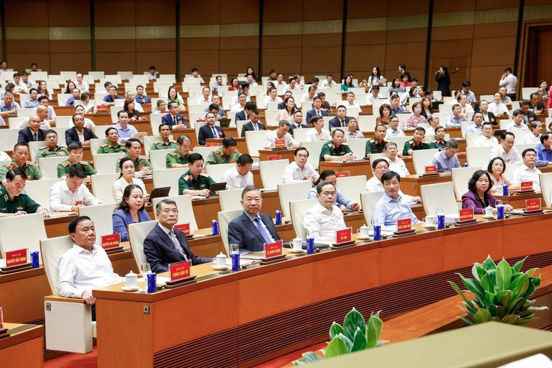Tổng Bí thư, Chủ tịch nước Tô Lâm, Thủ tướng Chính phủ Lê Minh Hưng, Chủ tịch Quốc hội Trần Thanh Mẫn, Thường trực Ban Bí thư Trần Cẩm Tú và các đồng chí lãnh đạo Đảng, Nhà nước, và các đại biểu dự hội nghị - Ảnh: VGP