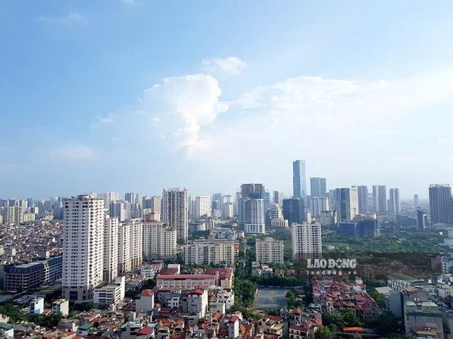 Giá nhà liền thổ Hà Nội giảm mạnh