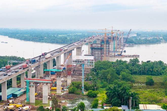 Hình hài dự án mở rộng cao tốc TPHCM - Long Thành sau 11 tháng thi công
