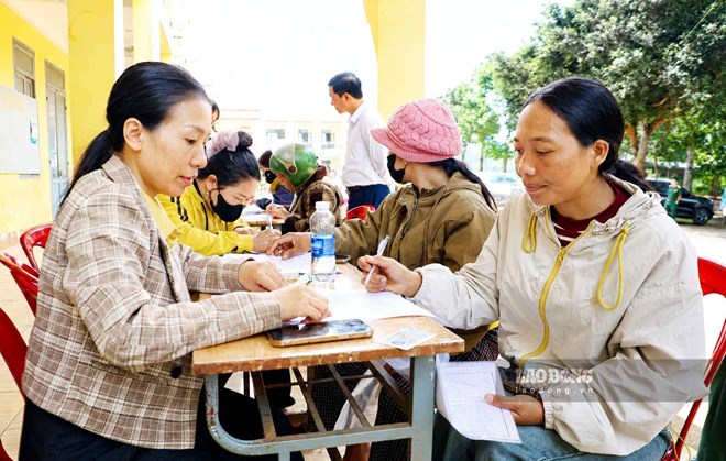 Hai trường nội trú liên cấp mở cơ hội học tập cho học sinh vùng biên Lâm Đồng