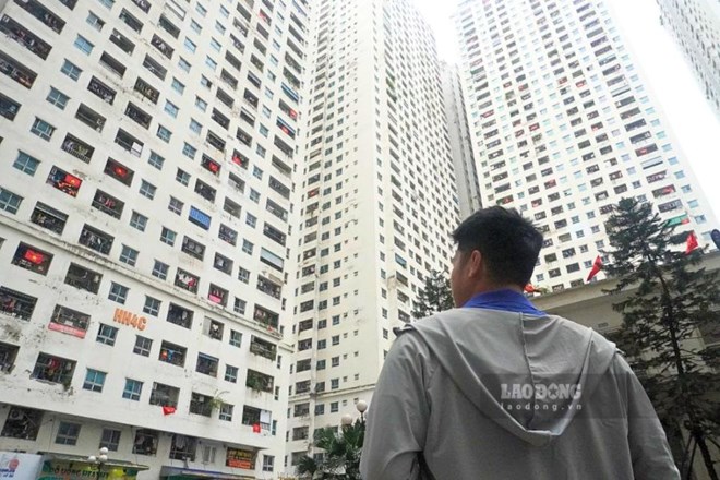 Giá chung cư mới quá cao, nhiều người tìm căn hộ chuyển nhượng vì giá