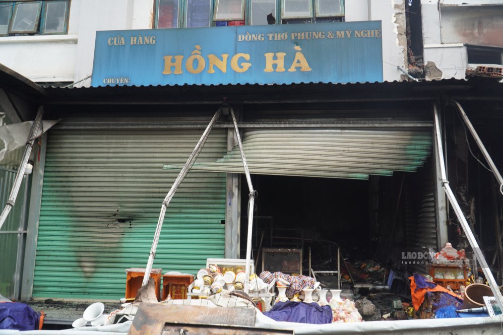 Một ki-ốt tại chợ Biên Hòa sáng 6.8. Ảnh: HAC
