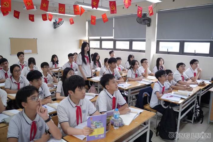 Trong quá trình chuẩn bị cho năm học mới 2026-2027, các địa phương đang khẩn trương hoàn tất việc sắp xếp, tổ chức lại mạng lưới cơ sở giáo dục theo yêu cầu mới, với mục tiêu hoàn thành trước ngày 30/8.