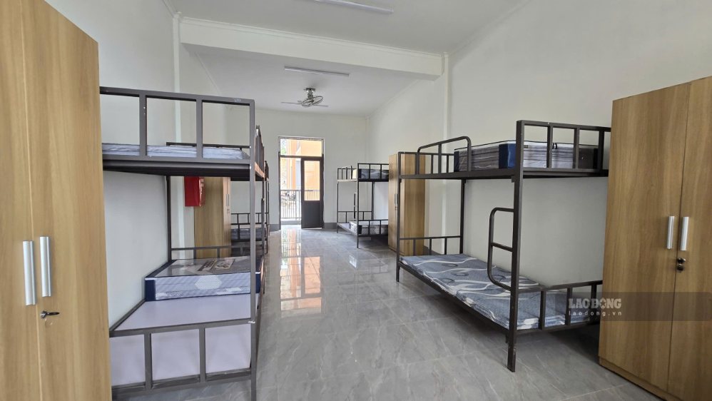 Bên trong 1 phòng ở của học sinh. Ảnh: Thành An
