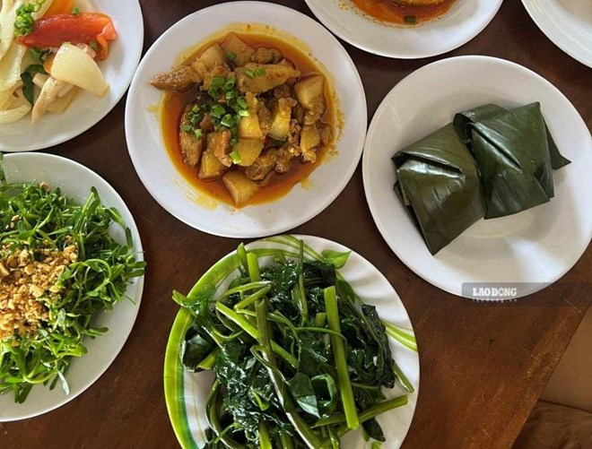 4 dấu hiệu cảnh báo cơ thể bạn đang thiếu chất xơ