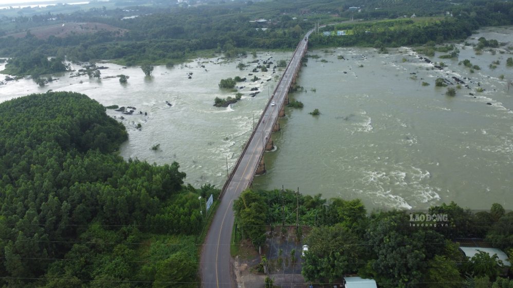 Dự án thi công 3 cầu tại khu vực hồ Trị An (Ảnh chụp tháng 9.2026) Ảnh: HAC
