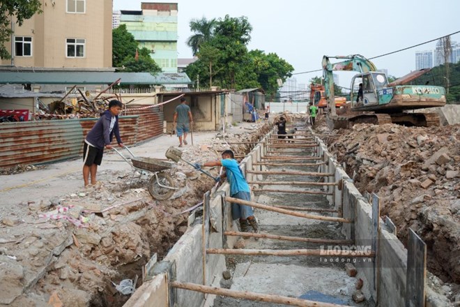 Đường rộng 50m, vốn gần 519 tỉ đồng ở Hà Nội thi công trở lại sau nhiều năm đình trệ